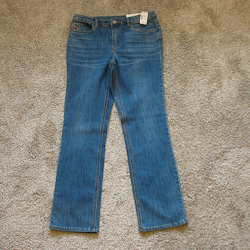 Christopher & Banks Modern Fit Barely Boot Jeans Embroidered Pockets Size 8 NWT